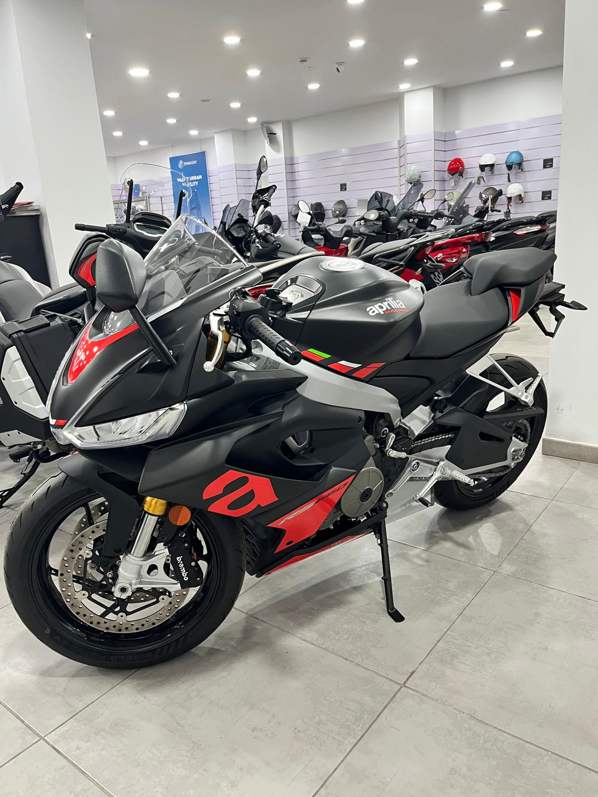 APRILIA RS 660